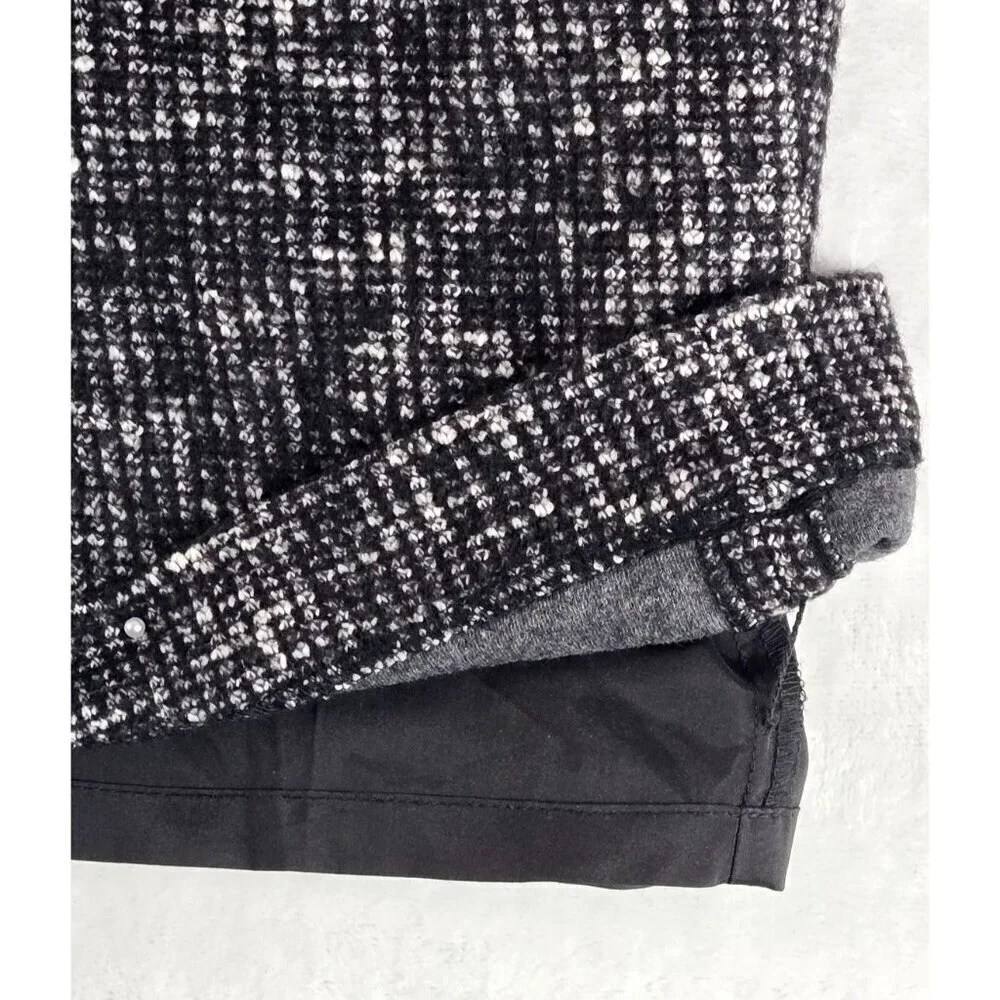 Ann Taylor Tweed Mini Pencil Skirt 2P Black White Weave Lined Career Mod Preppy